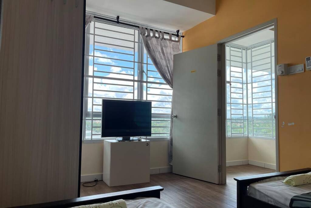 Baojuwu@2 Bedrooms Akademik Suites Austin Height Johor Bahru Exterior foto