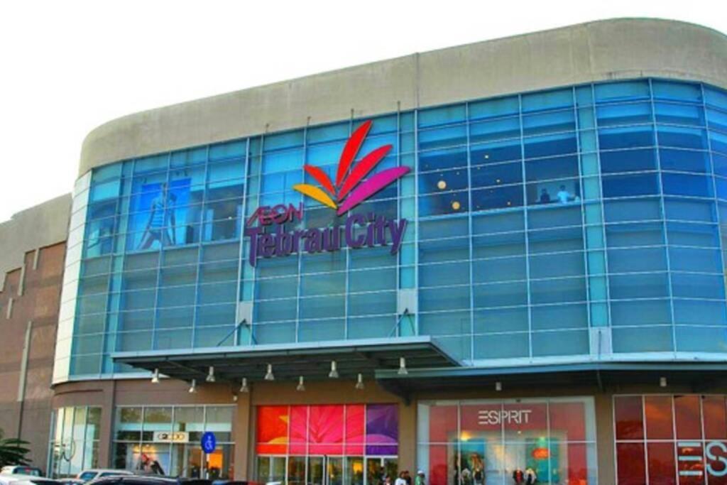 Baojuwu@2 Bedrooms Akademik Suites Austin Height Johor Bahru Exterior foto
